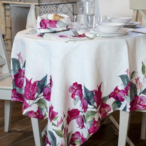 TOVAGLIA 240X150 CON CORNICE DI FIORI BOUGAINVILLE