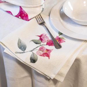 TOVAGLIOLO CON 3 FIORI DI BOUGAINVILLE